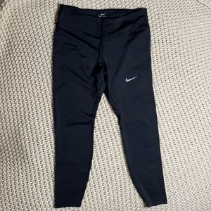 Women’s Nike Drifit Leggings